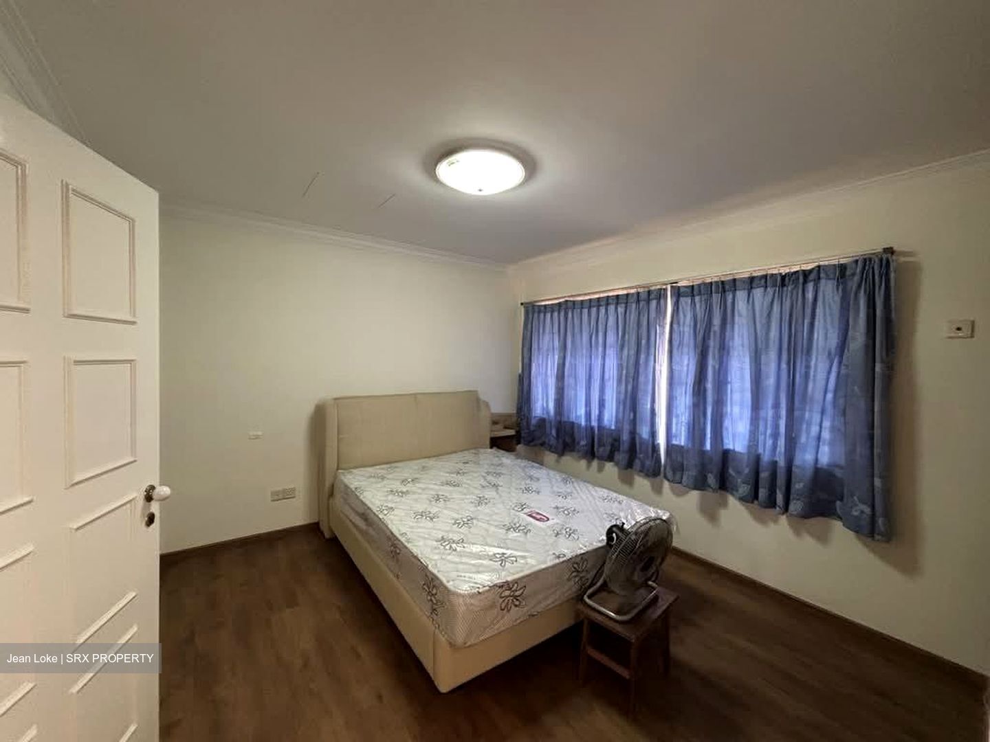 Zephyr Park (D16), Terrace #585404271